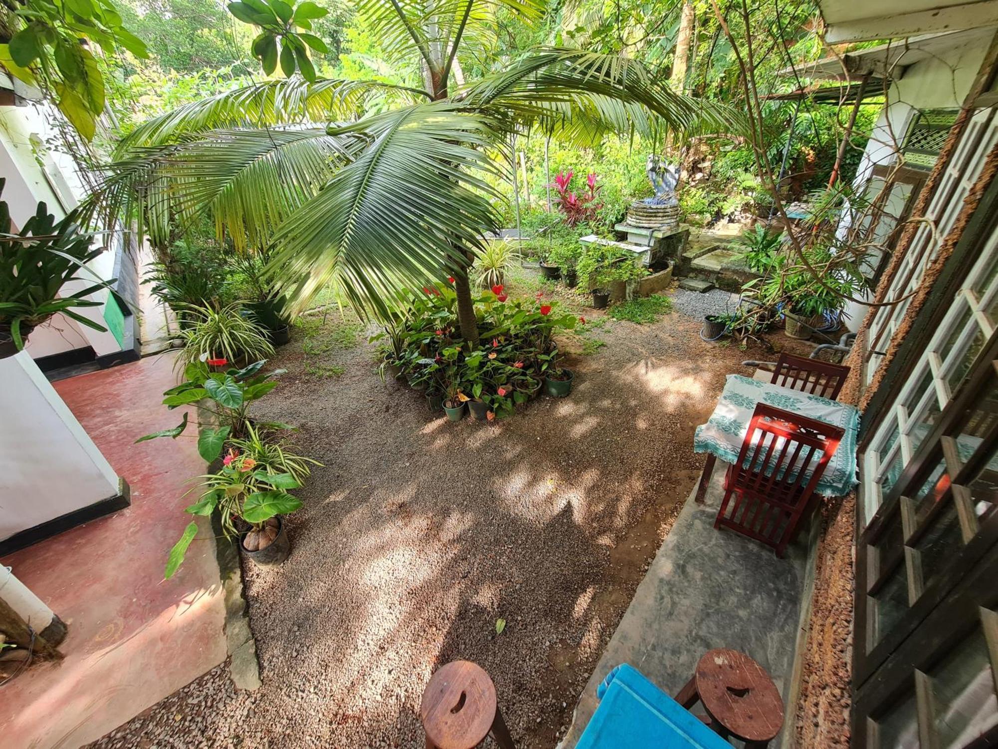 Hill Side Kings Villa Hikkaduwa Extérieur photo